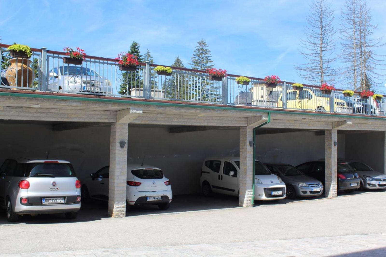In Hotel Zlatar Ex Zlatarski Biseri Нова-Варош Экстерьер фото